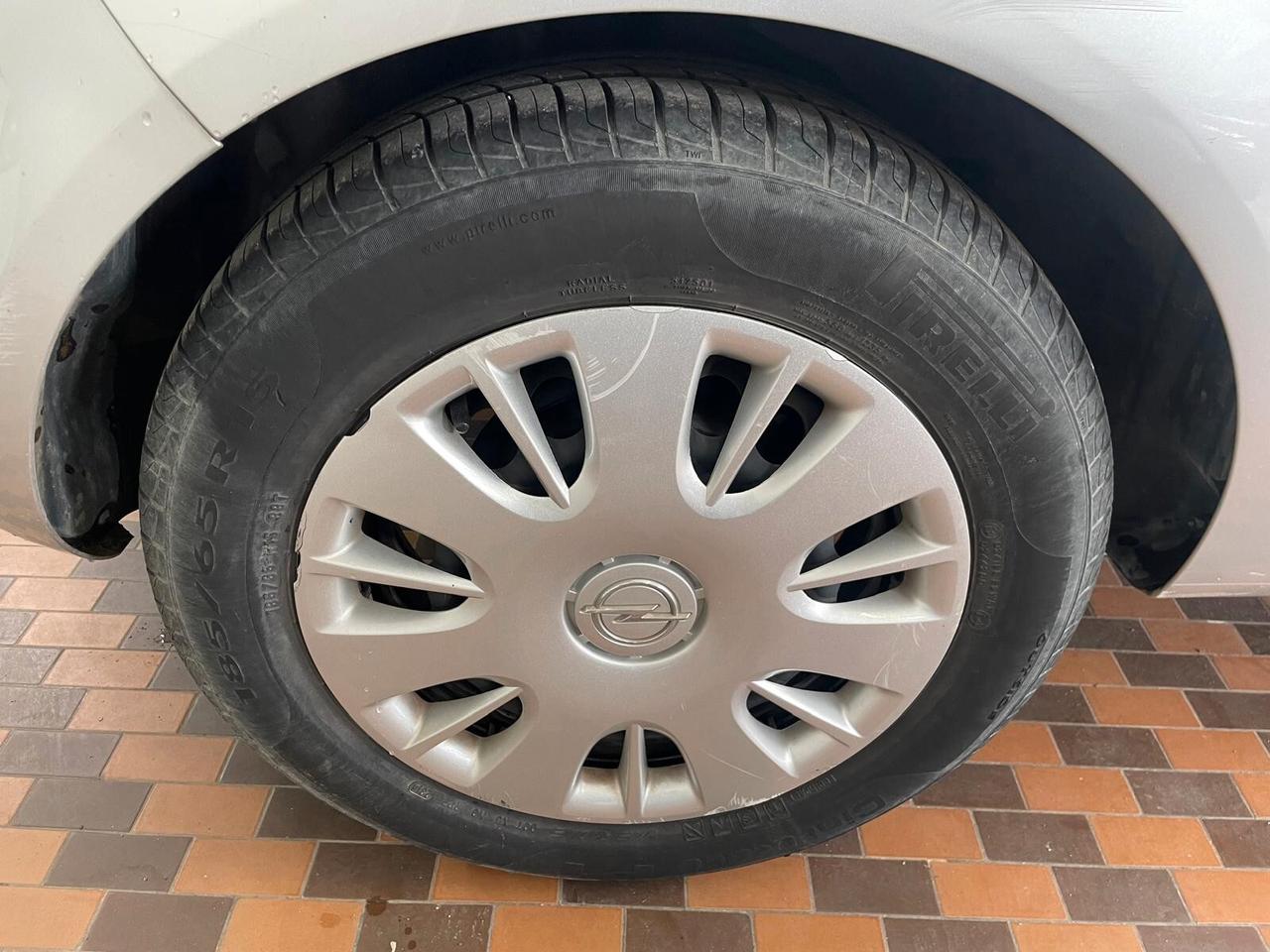 Opel Corsa 1.0 12V 3 porte