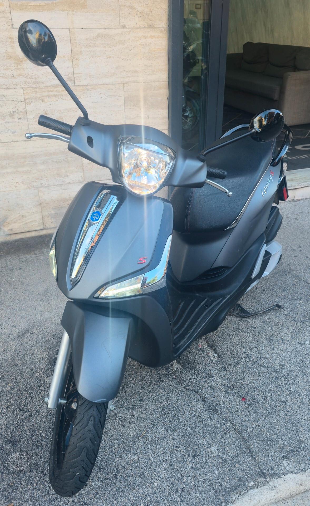 Piaggio Liberty 150 S