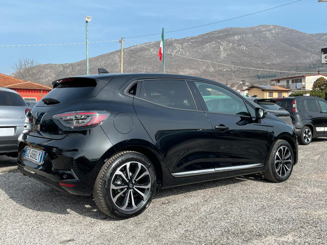 Renault Clio TCe 90 CV 5 porte Techno NAVI ''AZIENDALE''