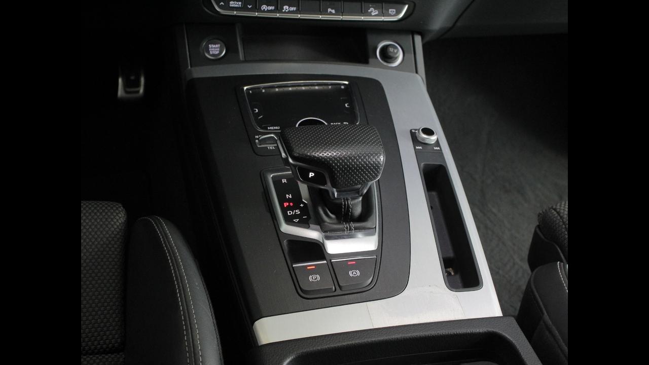 AUDI Q5 II 2017 - Q5 40 2.0 tdi S line Plus quattro 190cv s-tronic my20
