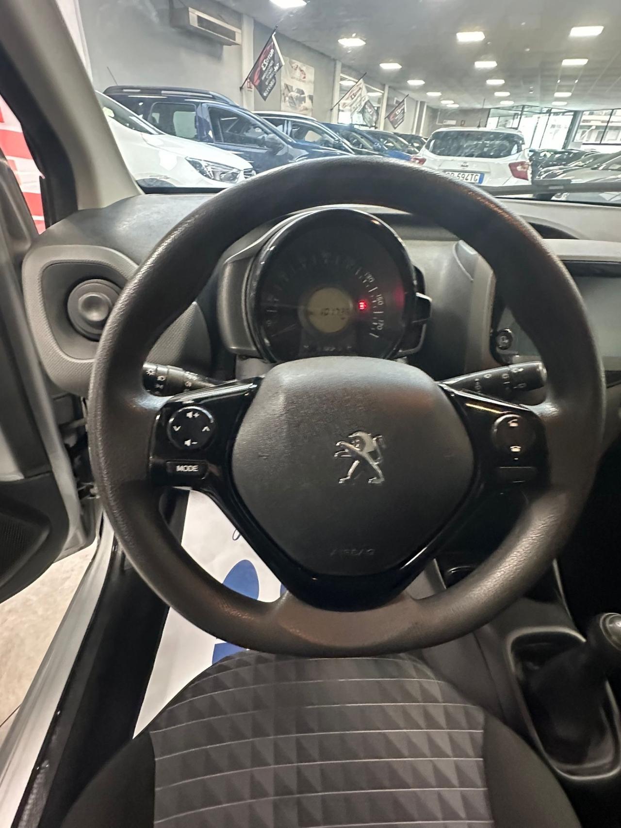 Peugeot 108 VTi 72 S&S 5 porte Allure OK Neopatentati