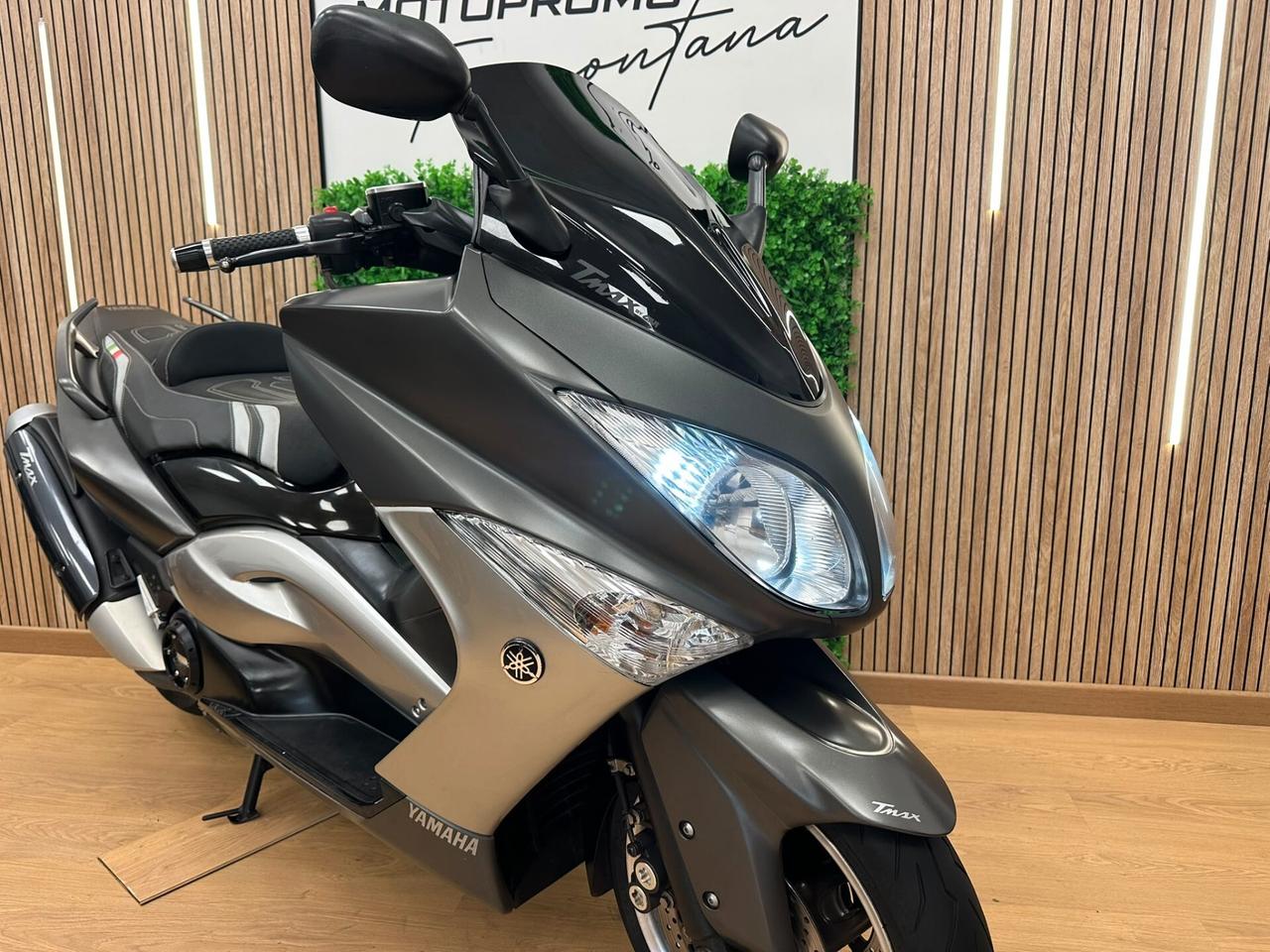 Yamaha T Max tmax 500 2011