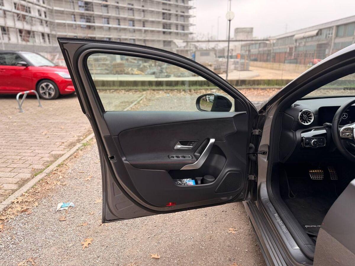 Mercedes Classe A 180 d Premium Night edition auto