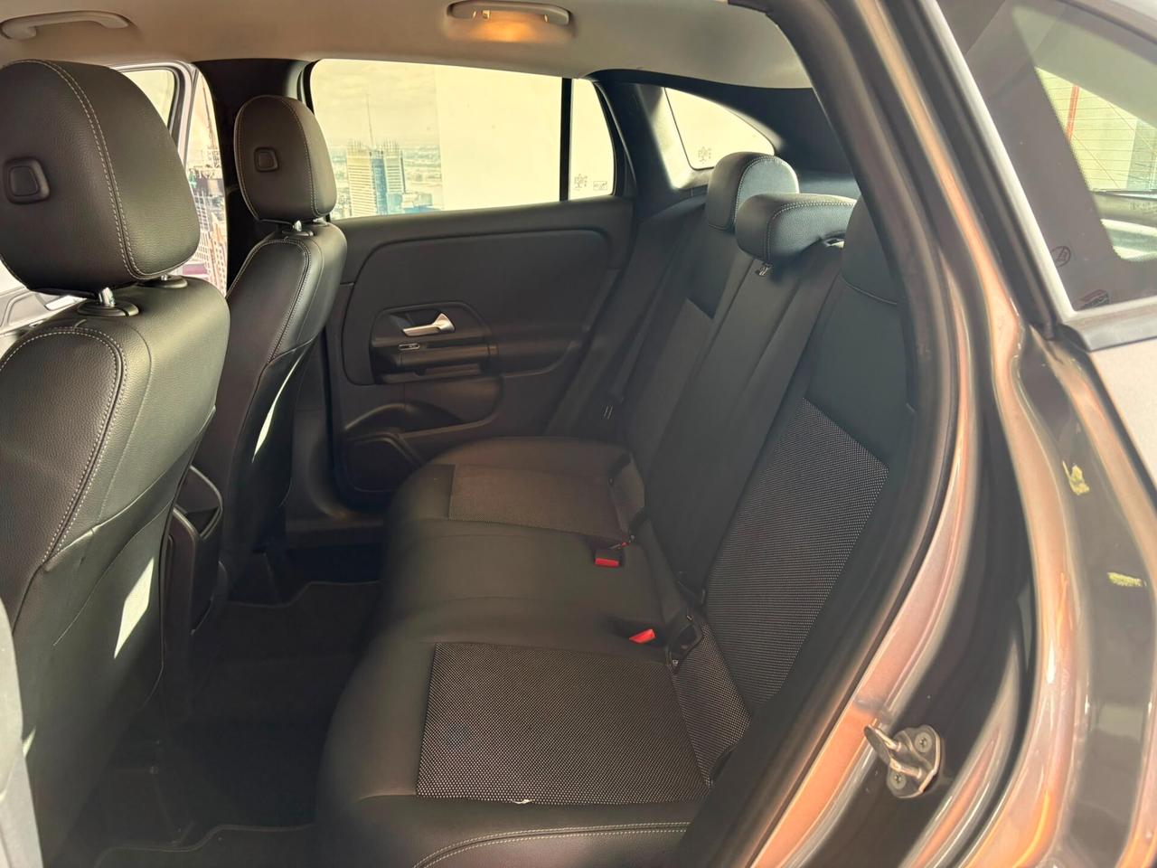 Mercedes-benz GLA 180 d Automatic Business Extra