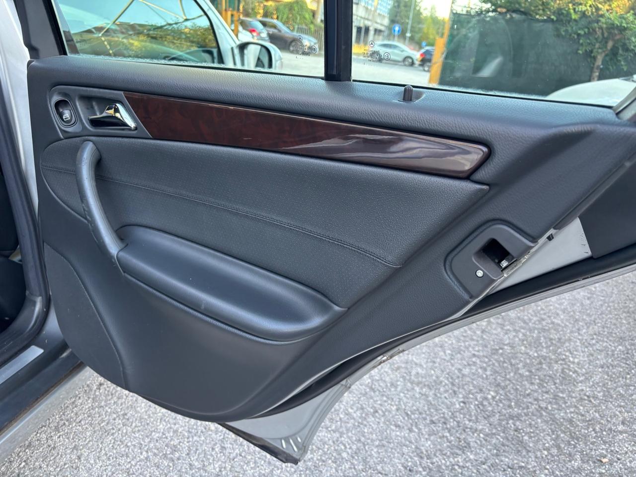 Mercedes-benz C270 C 270 cdi berlina Elegance