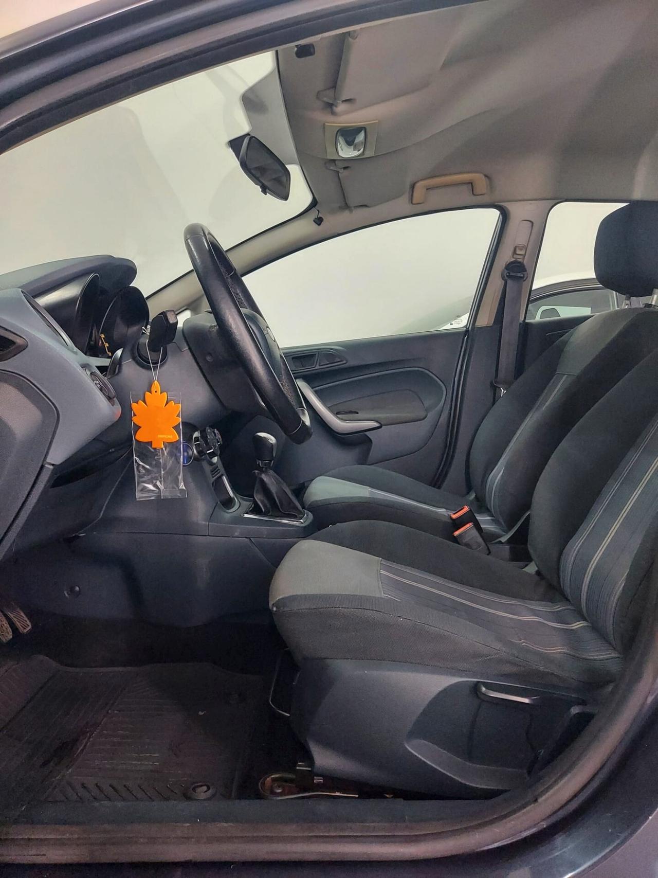 Ford Fiesta 1.2 82 CV 5 porte PLUS