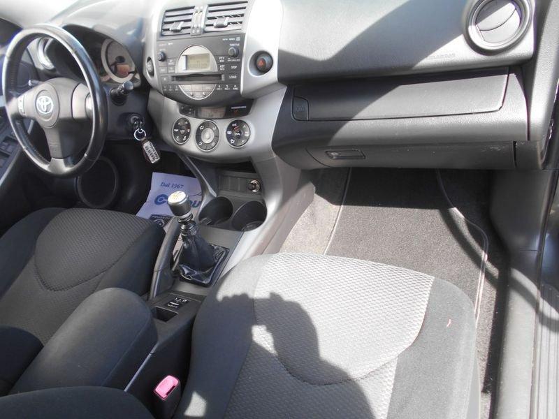 Toyota RAV4 RAV4 2.2 D-4D 136 CV Sol