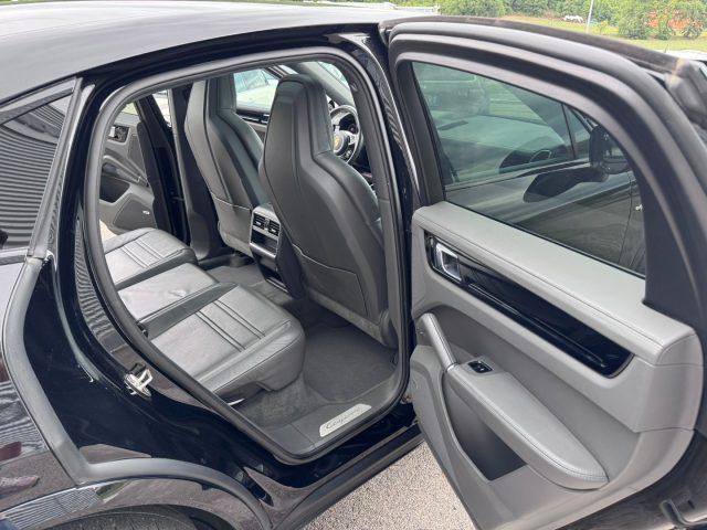 PORSCHE Cayenne Coupé 3.0 V6 E-Hybrid PASM PANO BOSE IVA ESPOSTA