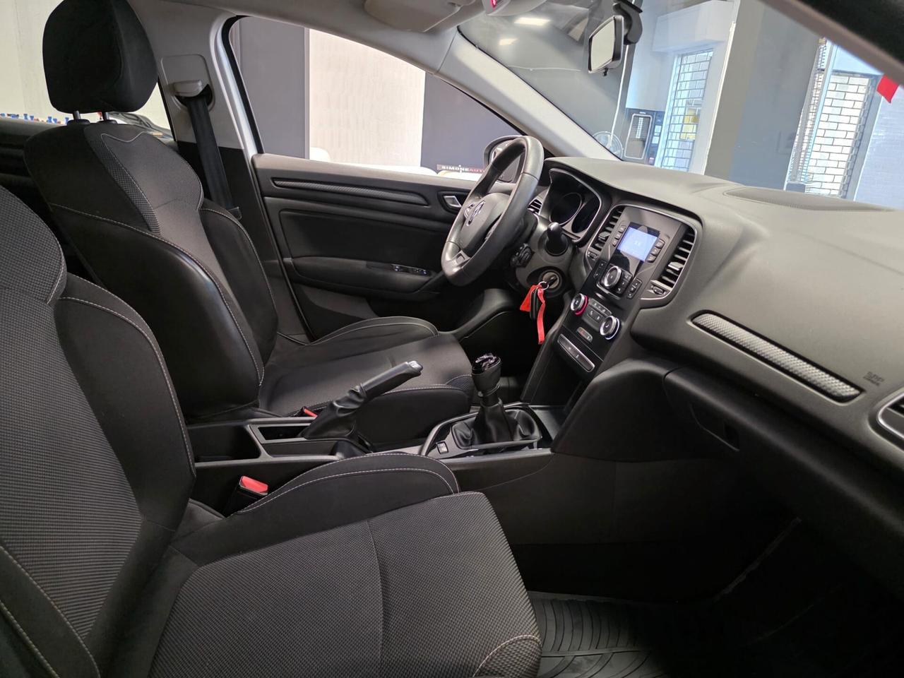 Renault Megane Mégane Sporter TCe Energy Zen