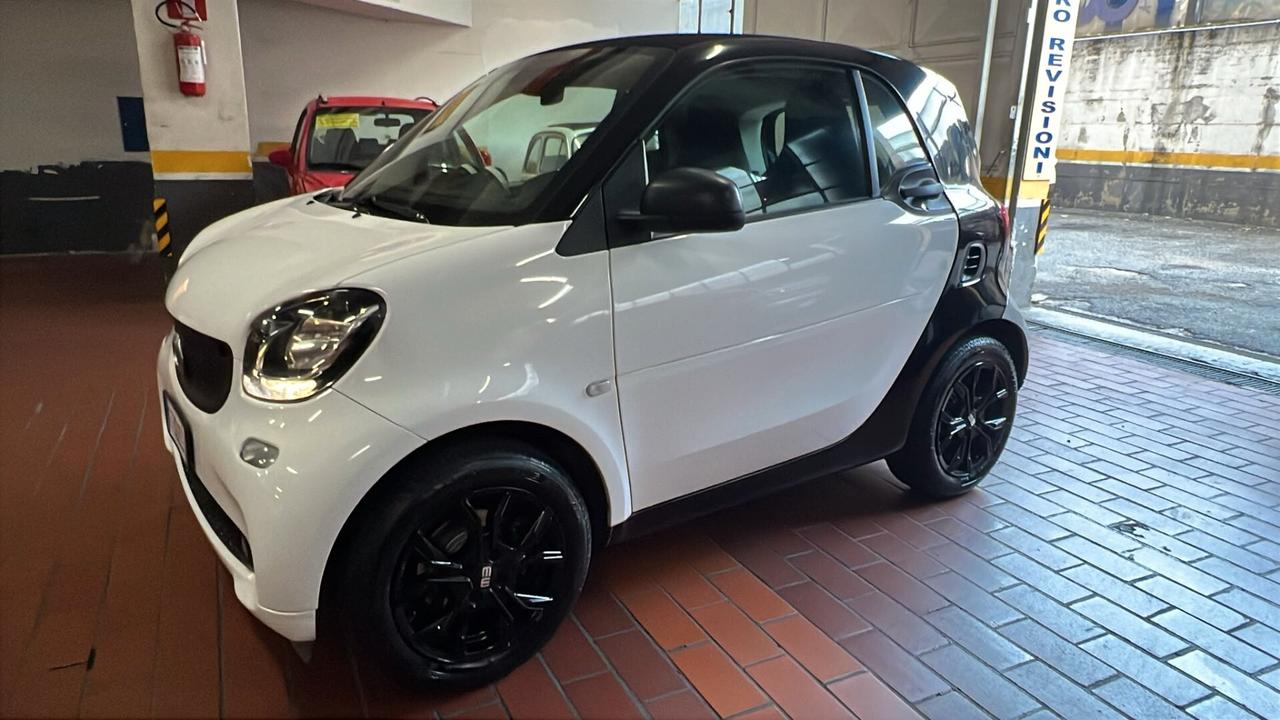 Smart ForTwo 70 1.0 twinamic Youngster