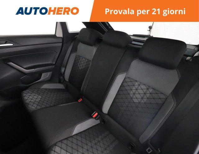 VOLKSWAGEN Taigo 1.0 TSI 110 CV R-Line