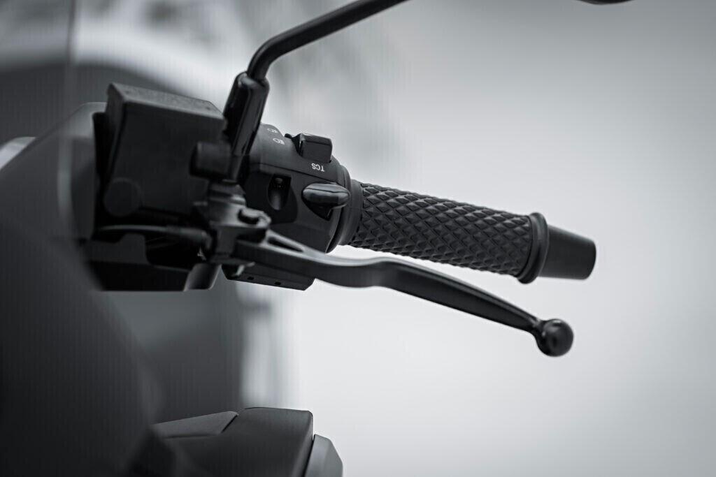 Voge Sfida SR1 125 TUA SENZA BUSTA PAGA