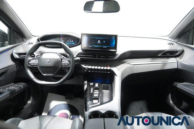 PEUGEOT 3008 HYBRID4 300 E-EAT8 ALLURE PACK