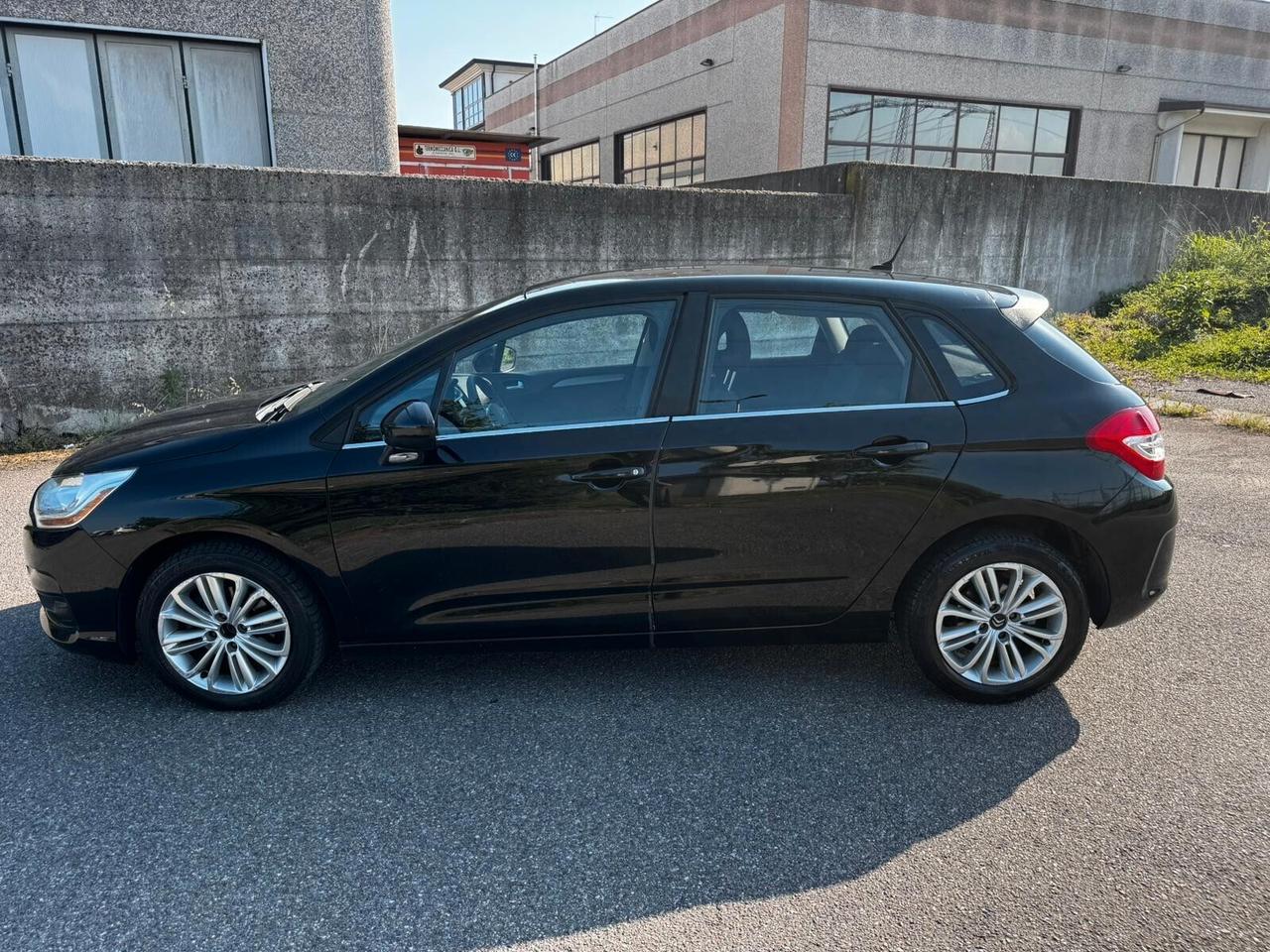 Citroen C4 1.6 e-HDi 115 airdream Exclusive