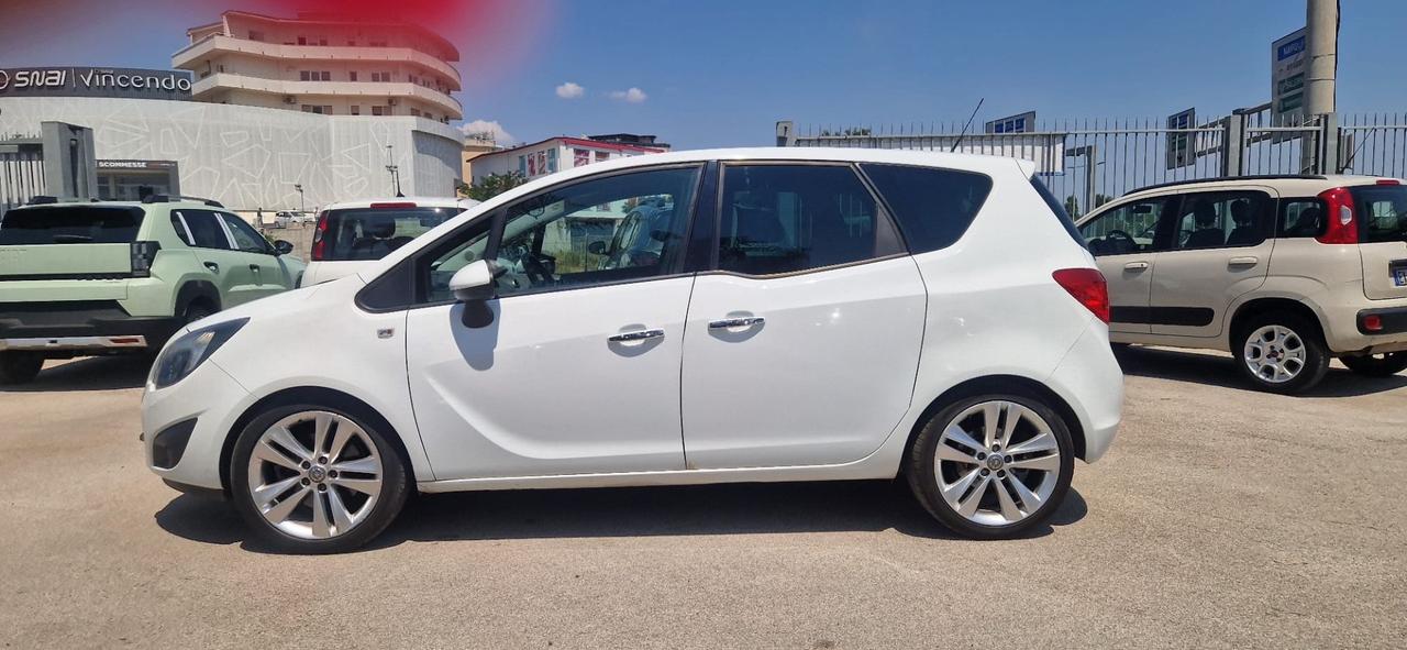Opel Meriva 1.4 GPL a*f*f*a*r*e