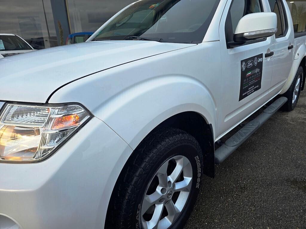 Nissan Navara 2.5 dCi 190CV "LE"