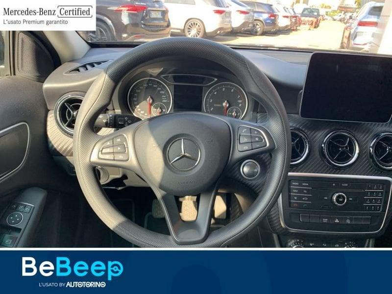 Mercedes-Benz GLA 180 BUSINESS