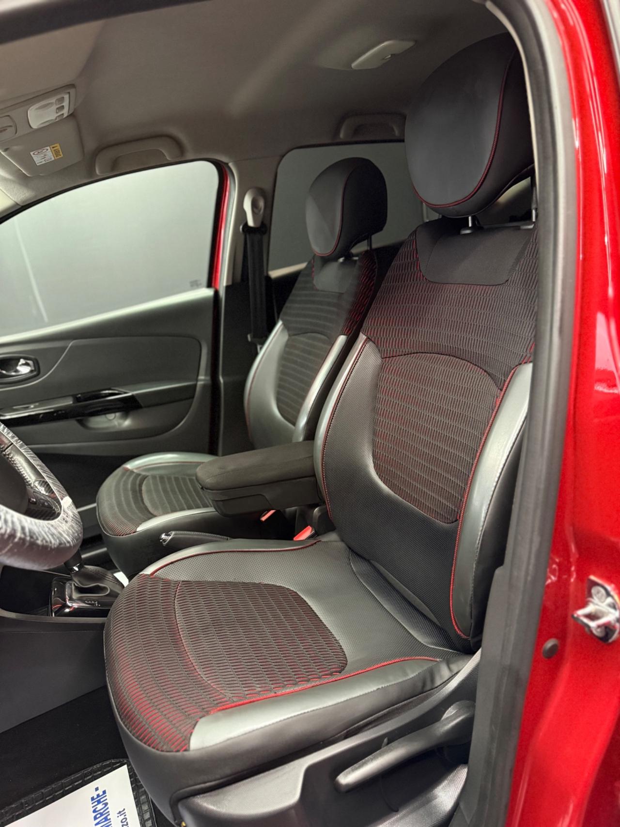 Renault Captur dCi 90 CV EDC Project Runway 2015