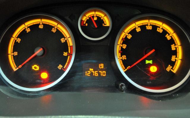 Opel Corsa Corsa IV 2010 5p 1.2 Cosmo 85cv