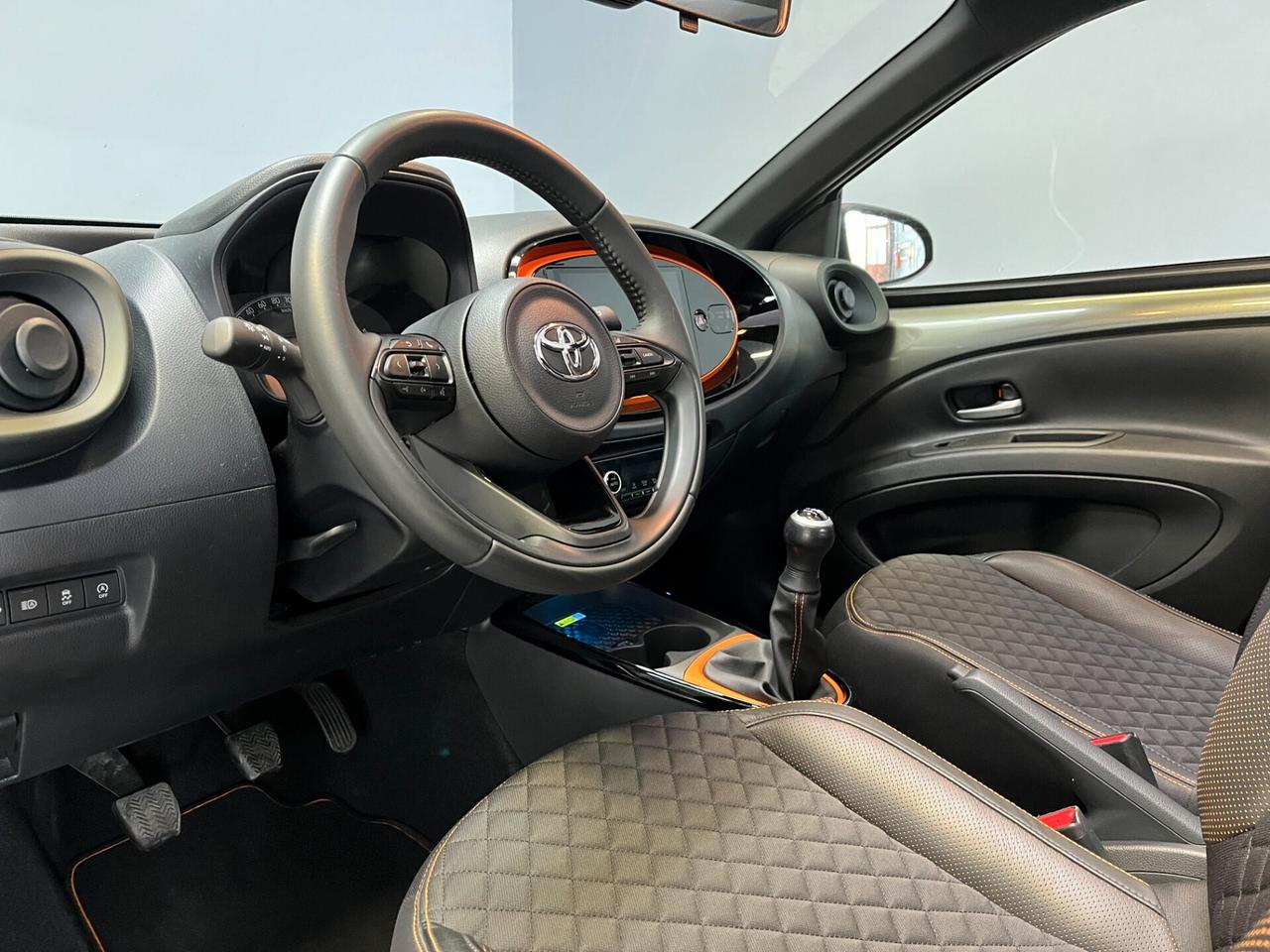 Toyota Aygo X 1.0cc LIMITED AIR -BOOKSERVICE TOYOTA- FULL OPT.