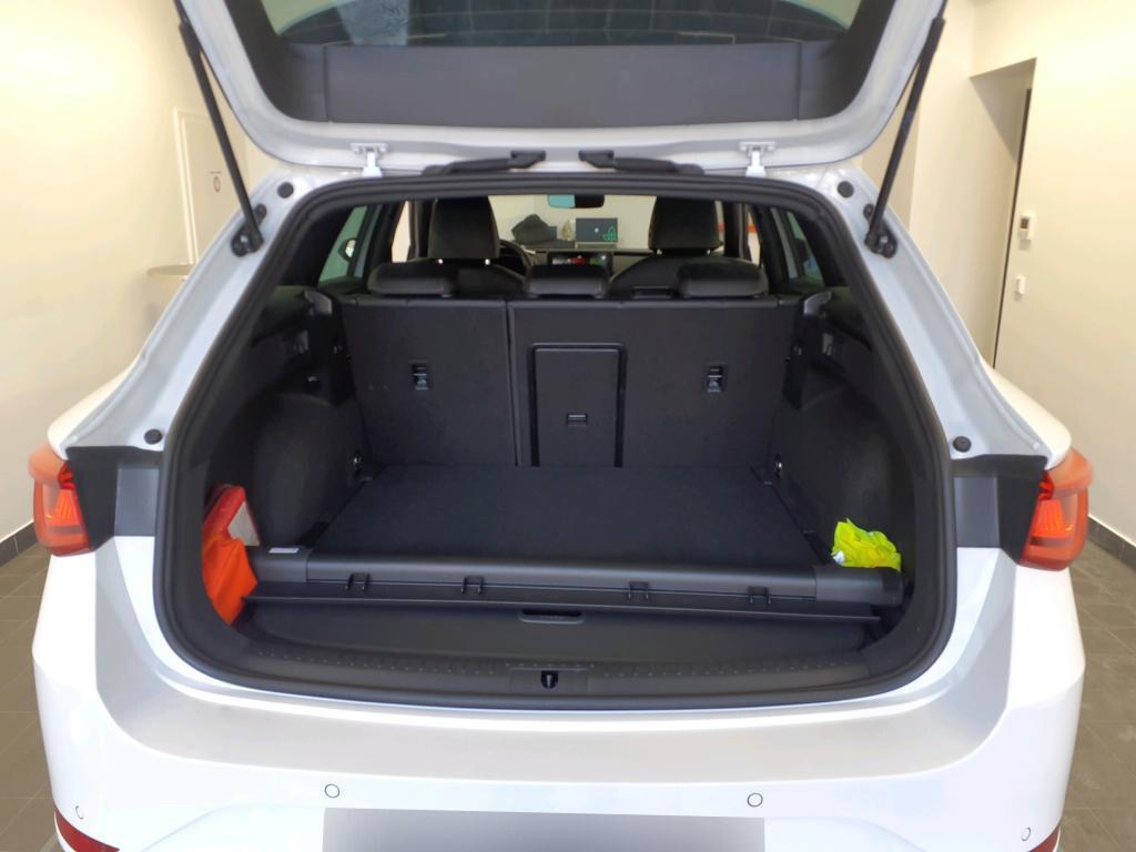 Seat Leon Sportstourer 1.5 TGI FR 130cv DSG Cerchi 18, Navi, Tetto, Retrocamera