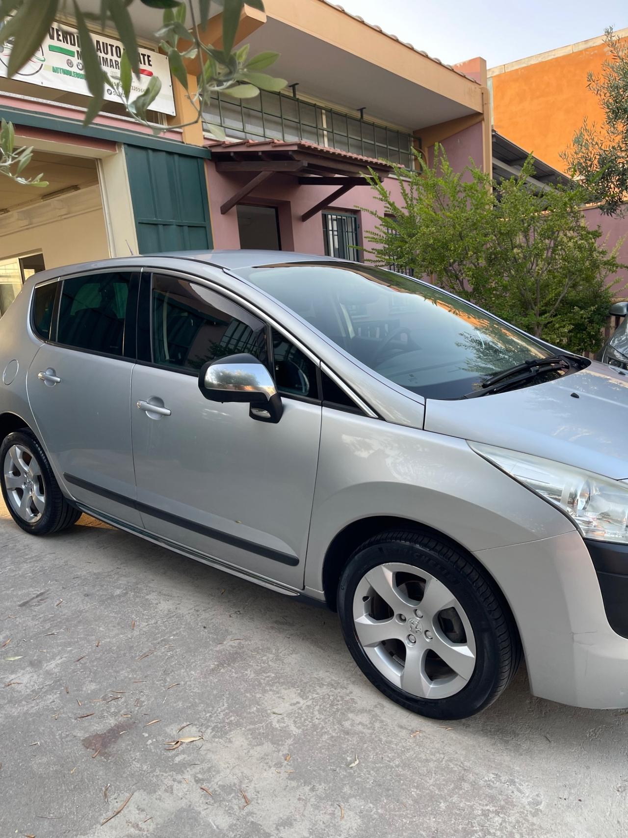 Peugeot 3008 1.6 HDi 112CV Business