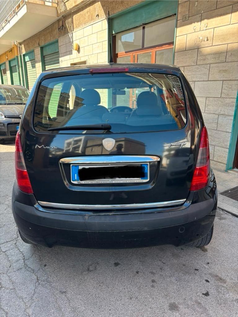 Lancia MUSA 1.3 Multijet 16V Argento 100