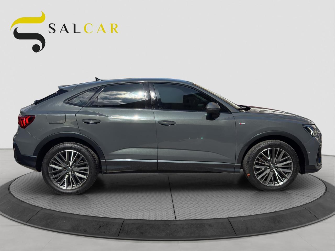 Audi Q3 Sportback 35 s-tronic 2.0 tdi 150cv S-line 2020