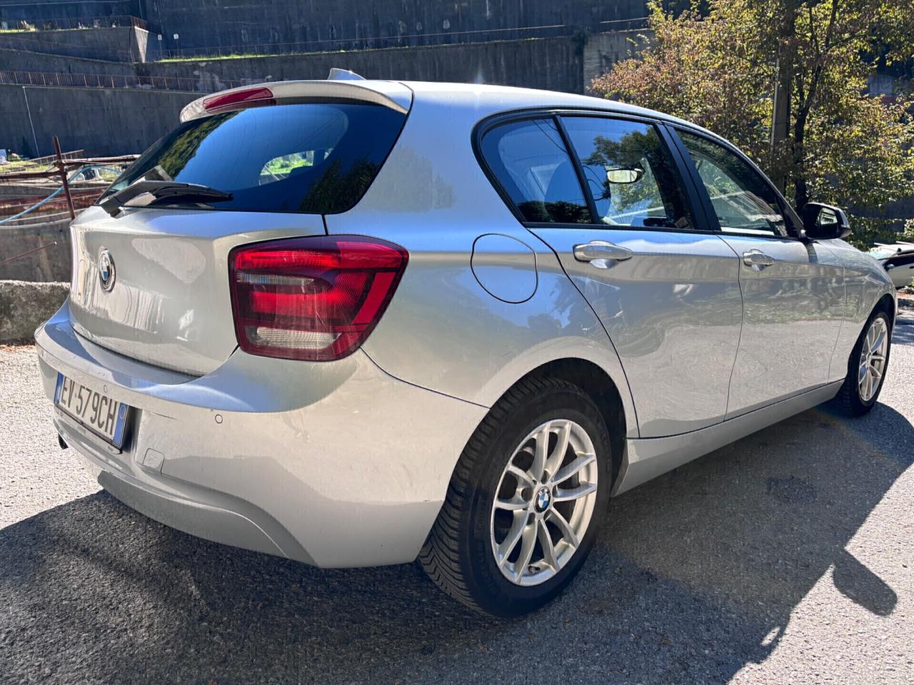 Bmw 116 116d 5p. Urban AUTOMATICO