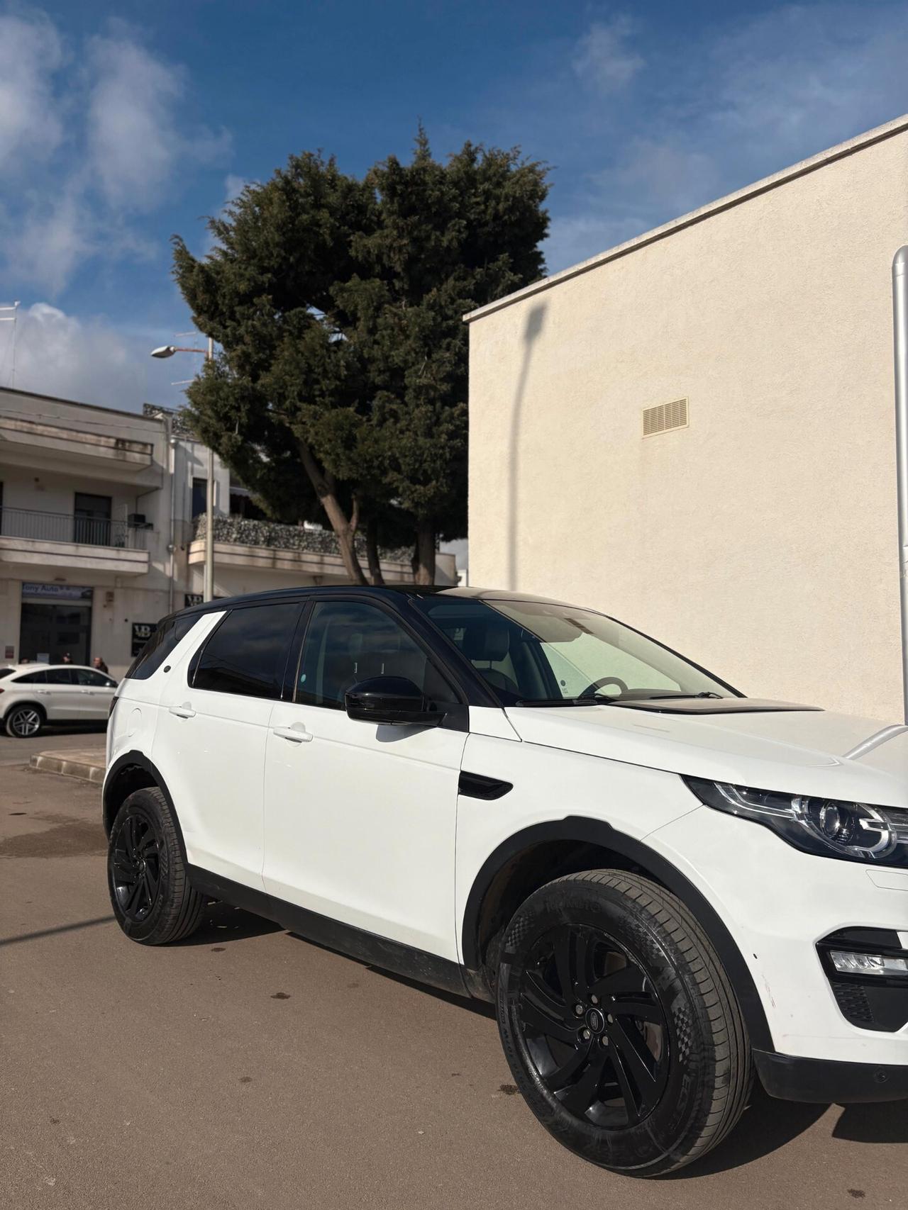 Land Rover Discovery Sport 2.0 td4 HSE LUXURY awd 150cv AUTOMATICA ,NAVI,TELECAMERA,PELLE,FARI LED,KM CERTIFICATI!