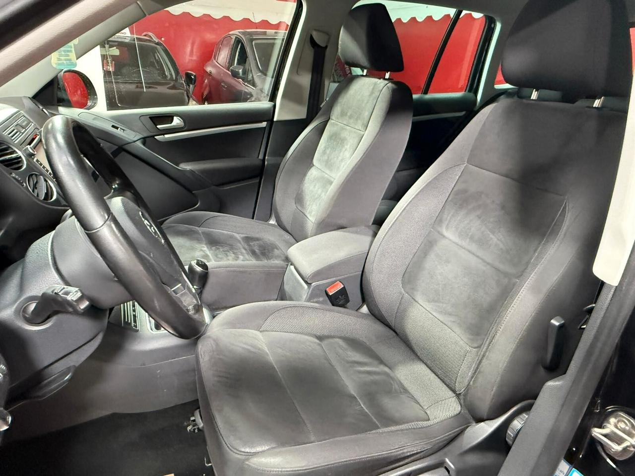 Volkswagen Tiguan 2.0 TDI 140cv 4MOTION - 2014