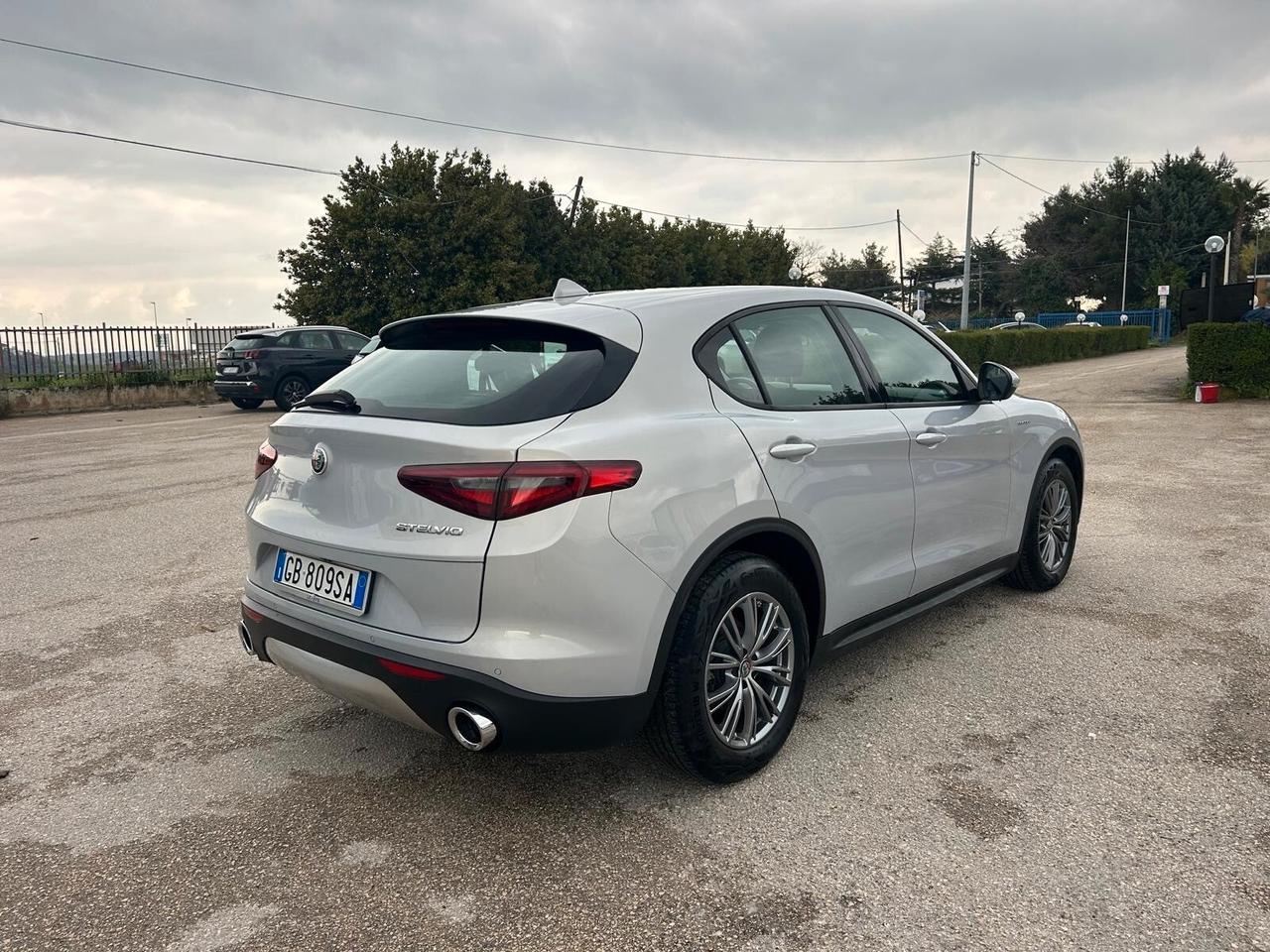 Alfa Romeo Stelvio 2.2 Turbodiesel 160 CV AT8 RWD Super 2020