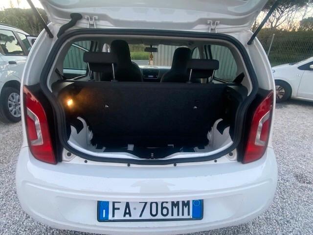 Volkswagen up! 1.0 5p. take up! ADATTA A NEO PATENTATI