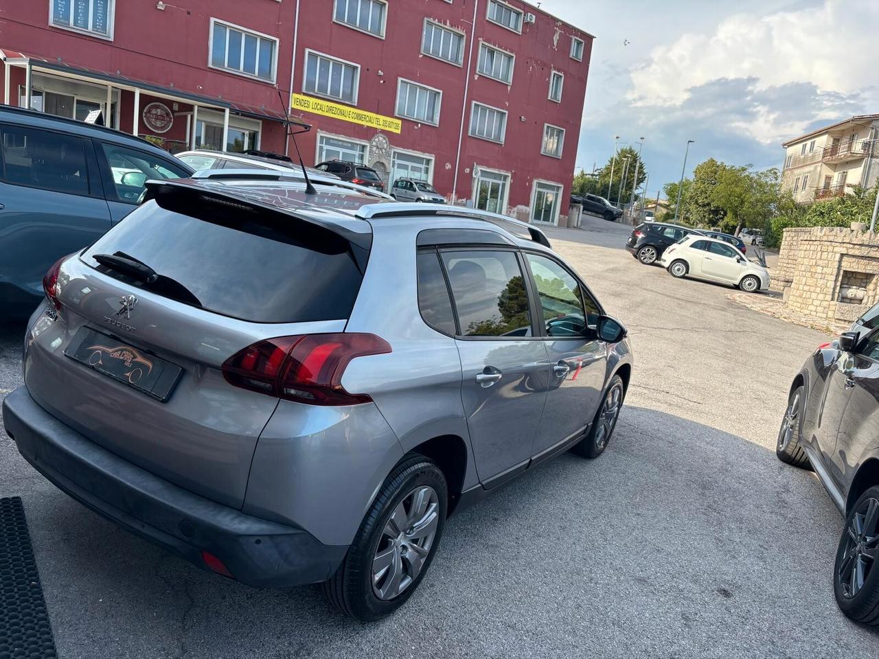 Peugeot 2008 BlueHDi 100 S&S Allure