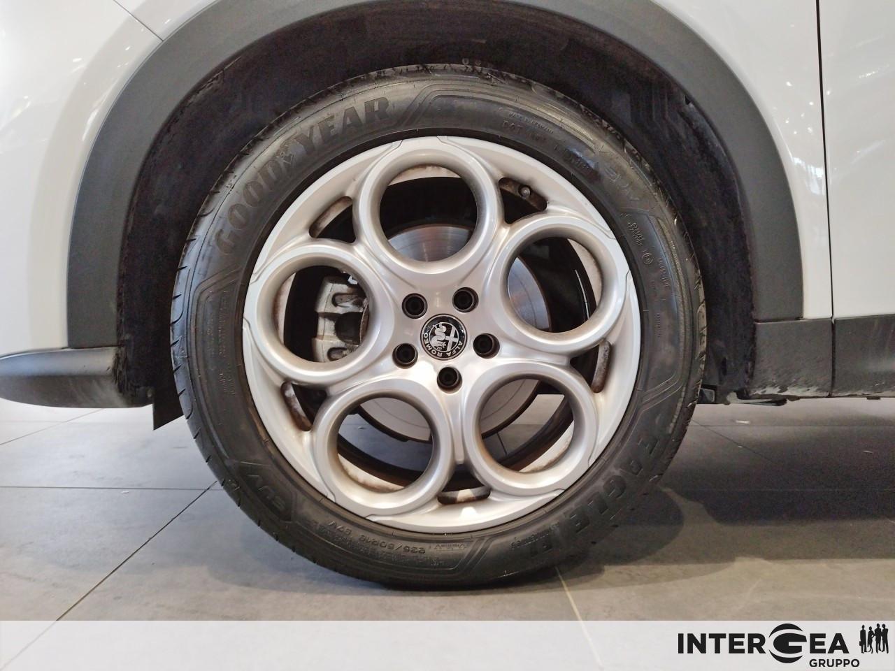 ALFA ROMEO Tonale 1.6 Sprint 130cv tct6