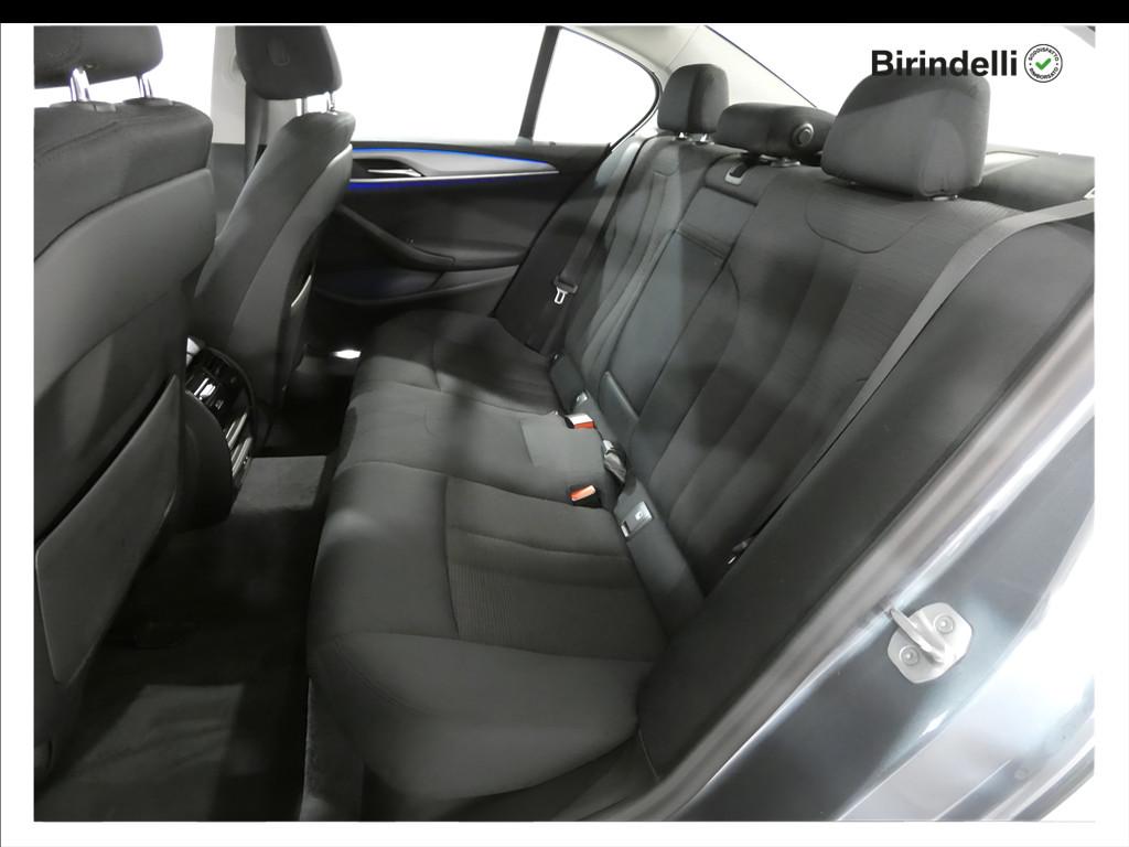 BMW Serie 5(G30/31/F90) - 520d 48V Business