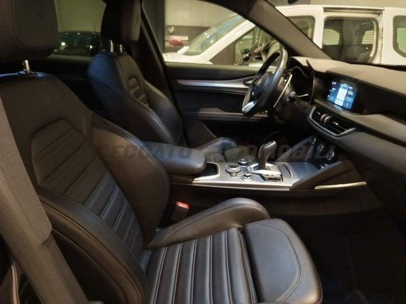 Alfa Romeo Stelvio Stelvio 2.2 t Veloce Q4 210cv auto