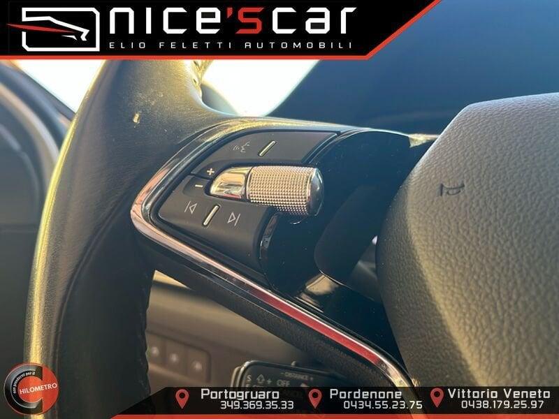 Skoda Octavia 2.0 TDI EVO SCR DSG Wagon Sportline