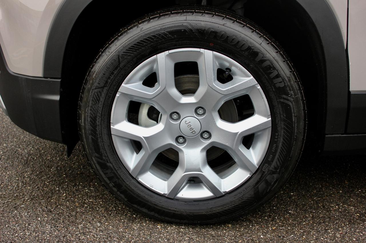 Jeep Avenger 1.2 Altitude DISP. VARI COLORI