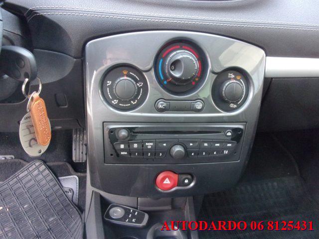 RENAULT Clio 1.2 16V TCE 100CV SporTour Dynamique