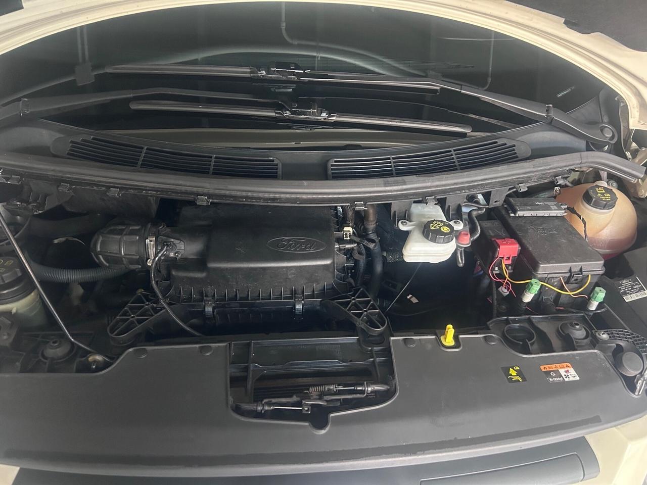 Ford Transit Custom 340 2.0 TDCi 130 PL Combi Tren