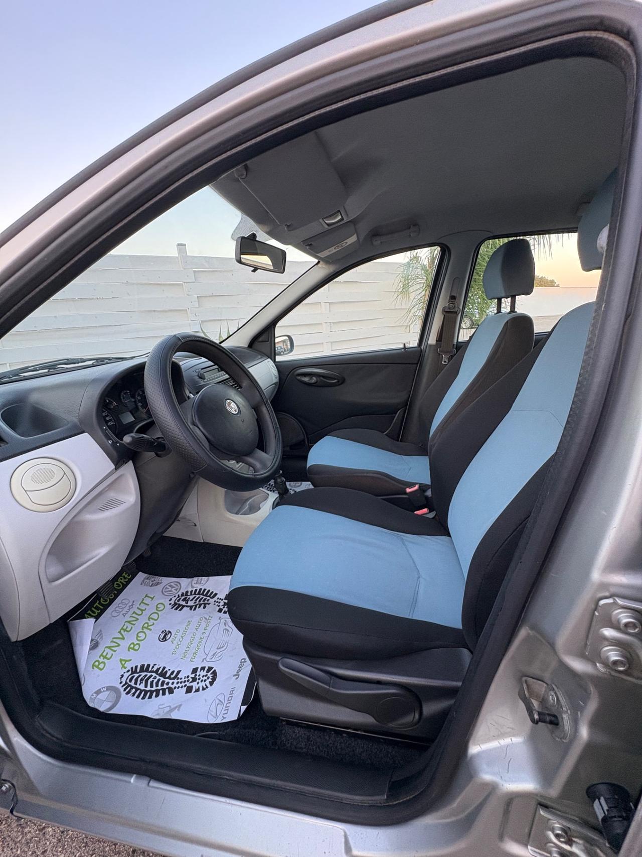 Fiat Punto 1.2 benzina adatta a neopatentati