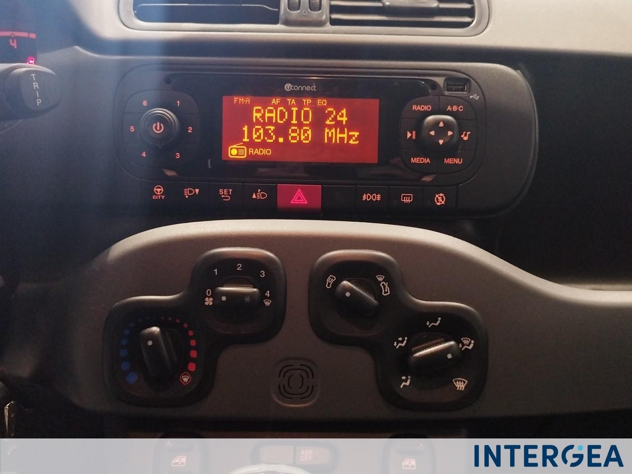 FIAT Panda 1.0 firefly hybrid City Life s&s 70cv 5p.ti