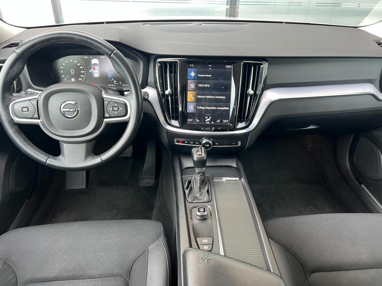 VOLVO V60/UNICO PROP/IVA ESPOSTA