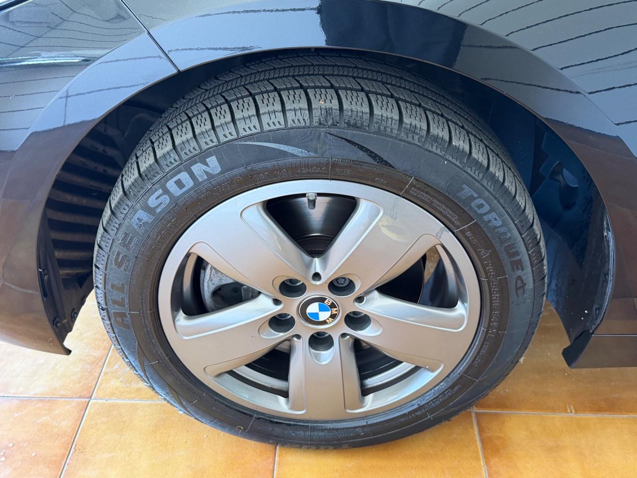 Bmw 116d - CRUISE/SENSORI/NAVI/GOMMATA