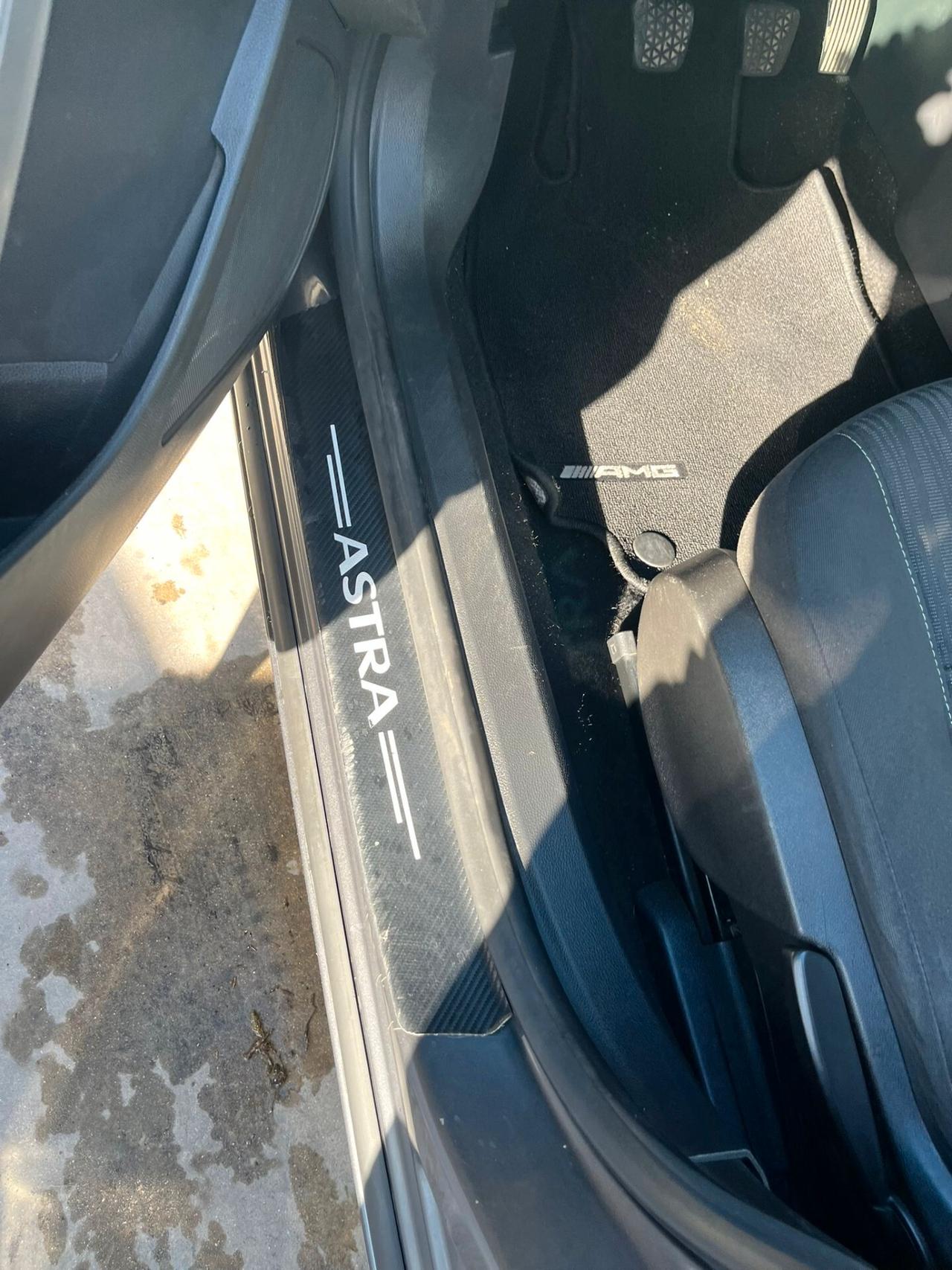 Opel Astra 1.4 Turbo 140CV 5 porte GPL