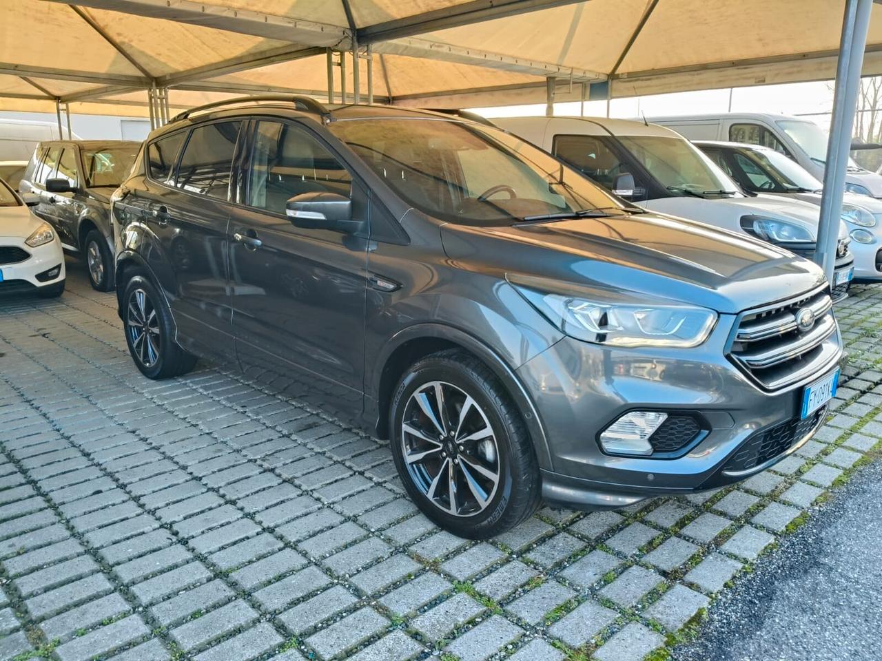 Ford Kuga 1.5 EcoBoost 120 CV S&S 2WD ST-Line
