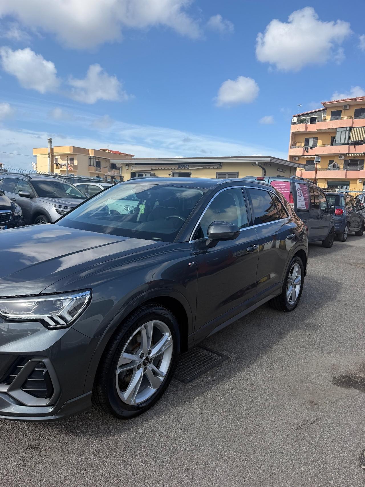 Audi Q3 35 TDI quattro S tronic line edition