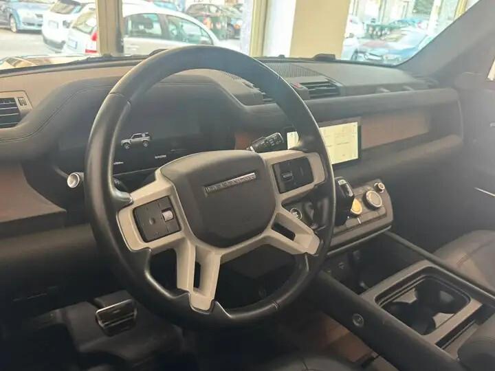 Land Rover Defender 90 3.0D I6 200 CV AWD Auto SE