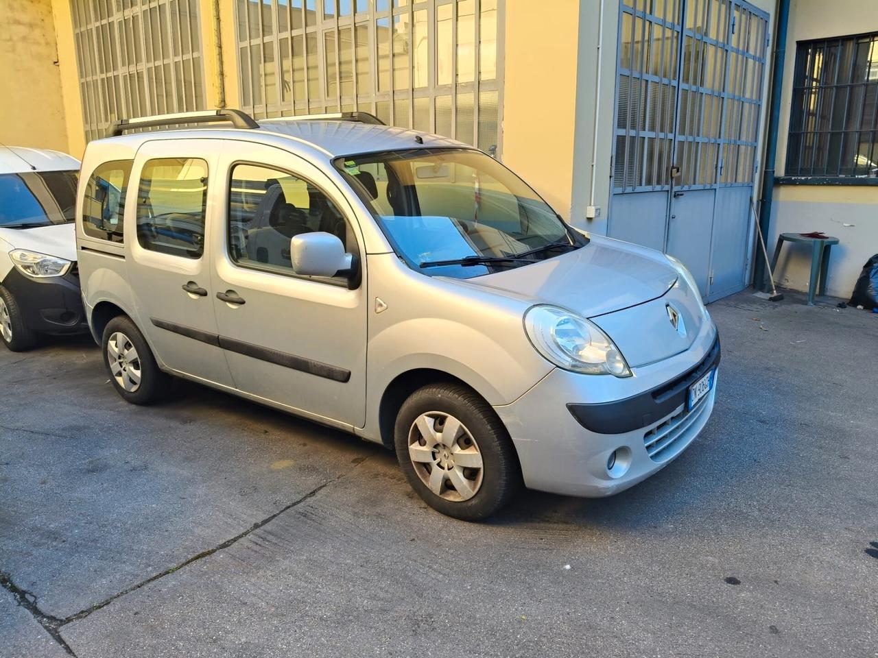 Renault Kangoo 1.6 105CV 5 porte Dynamique con impianto GPL